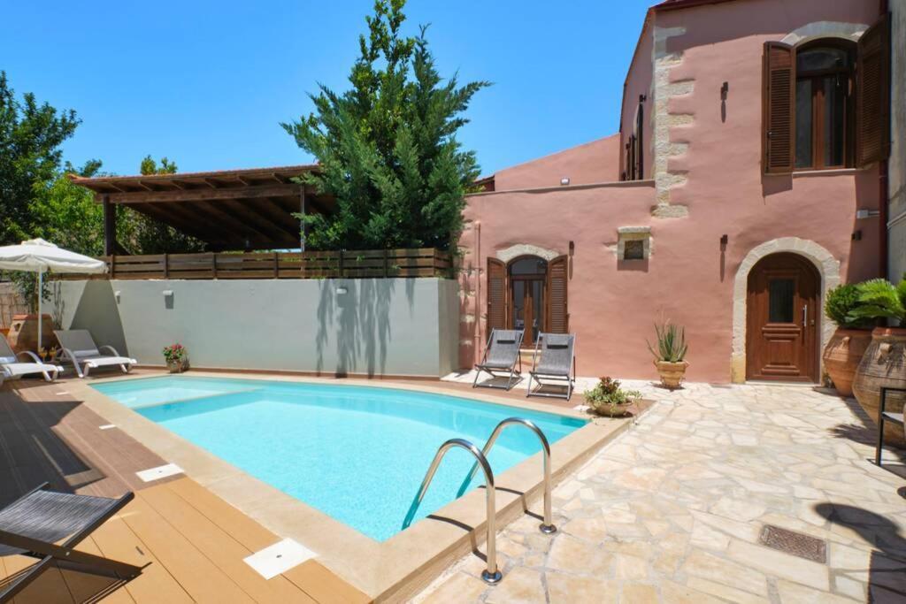 Stone Villa With Swimming Pool-Bbq! Melidhónion 外观 照片